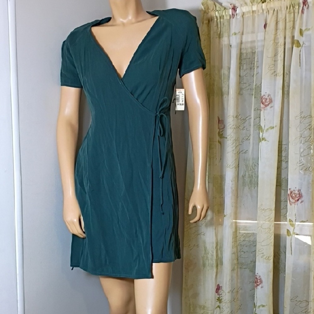 Carole Little Elegant Teal Mini Wrap Dress Size 2 New‎